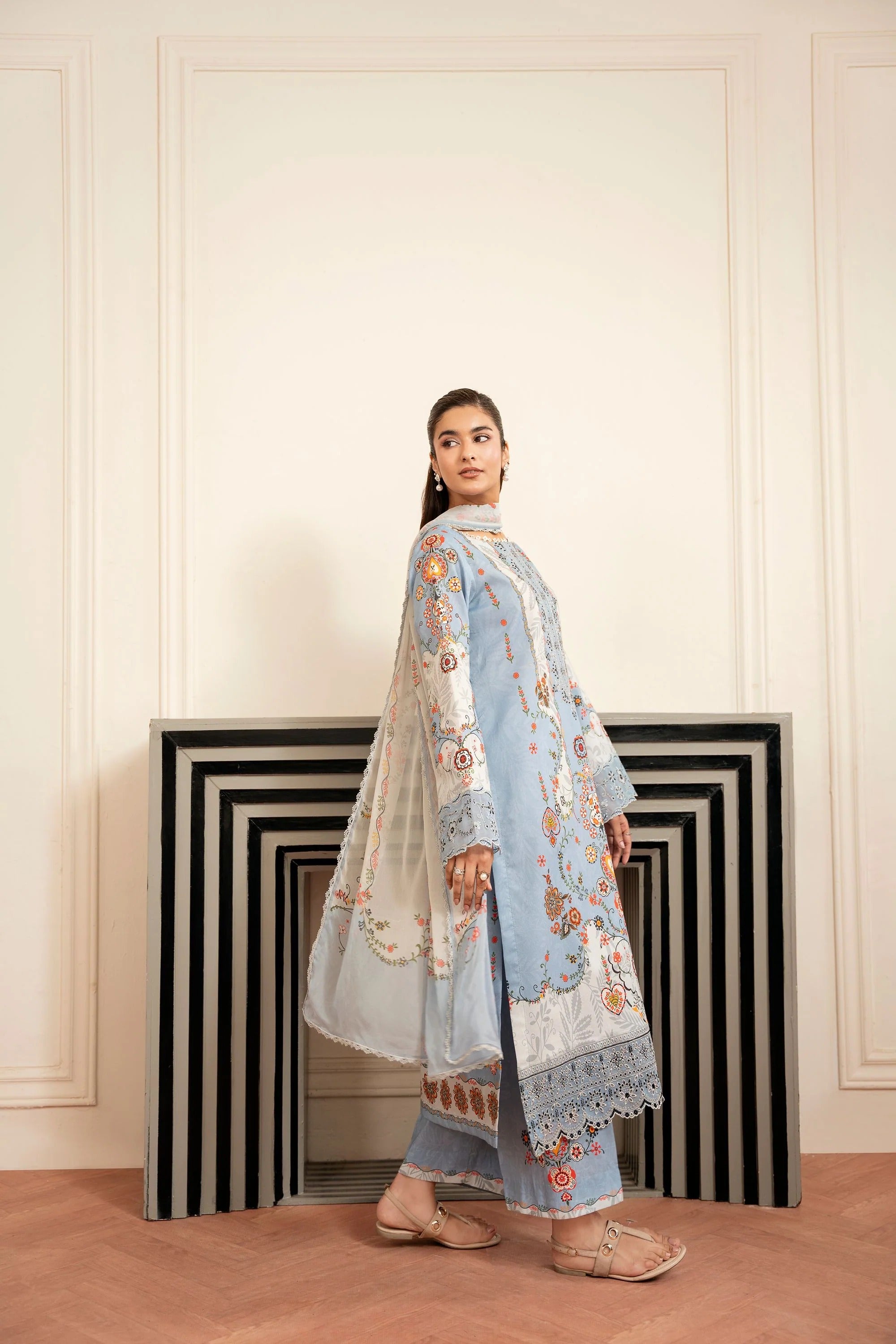LAWN - CORAL - SERENE PRINTKARI'26 - CS -02-A