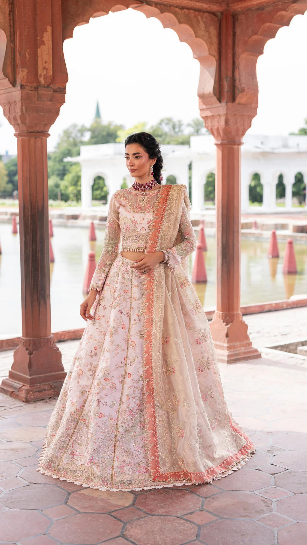AYLIN - EMBER COLLECTION - SILK STONE