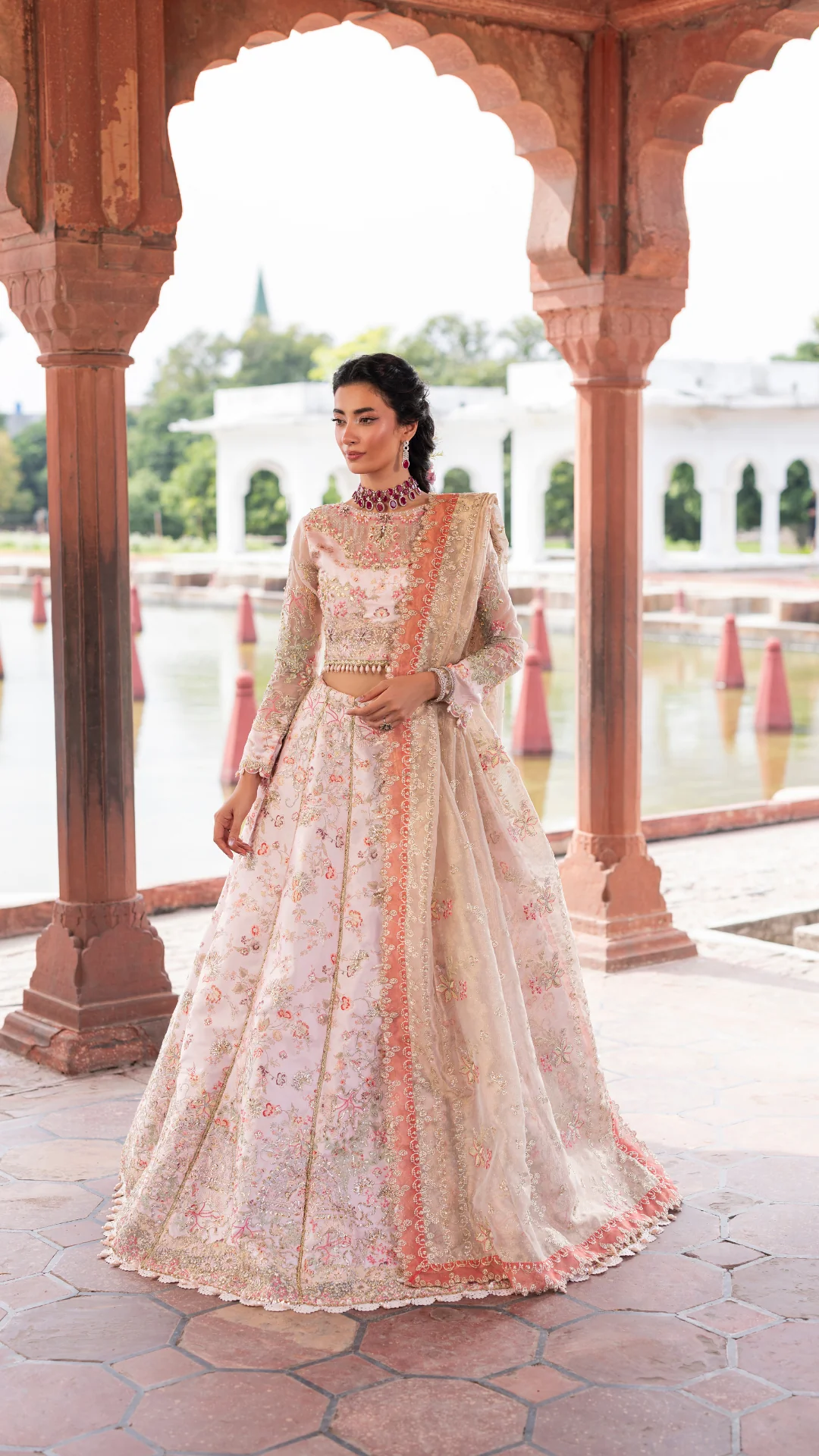 AYLIN - EMBER COLLECTION - SILK STONE