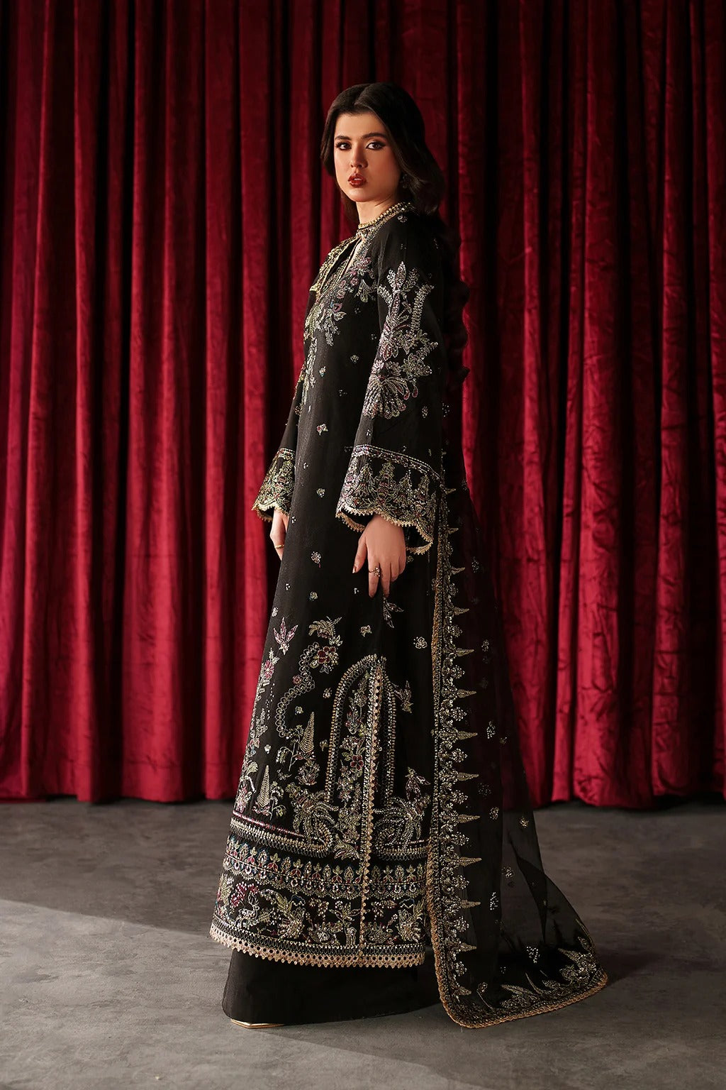 RAW SILK - EMAAN ADEEL - VERVE - LUCE