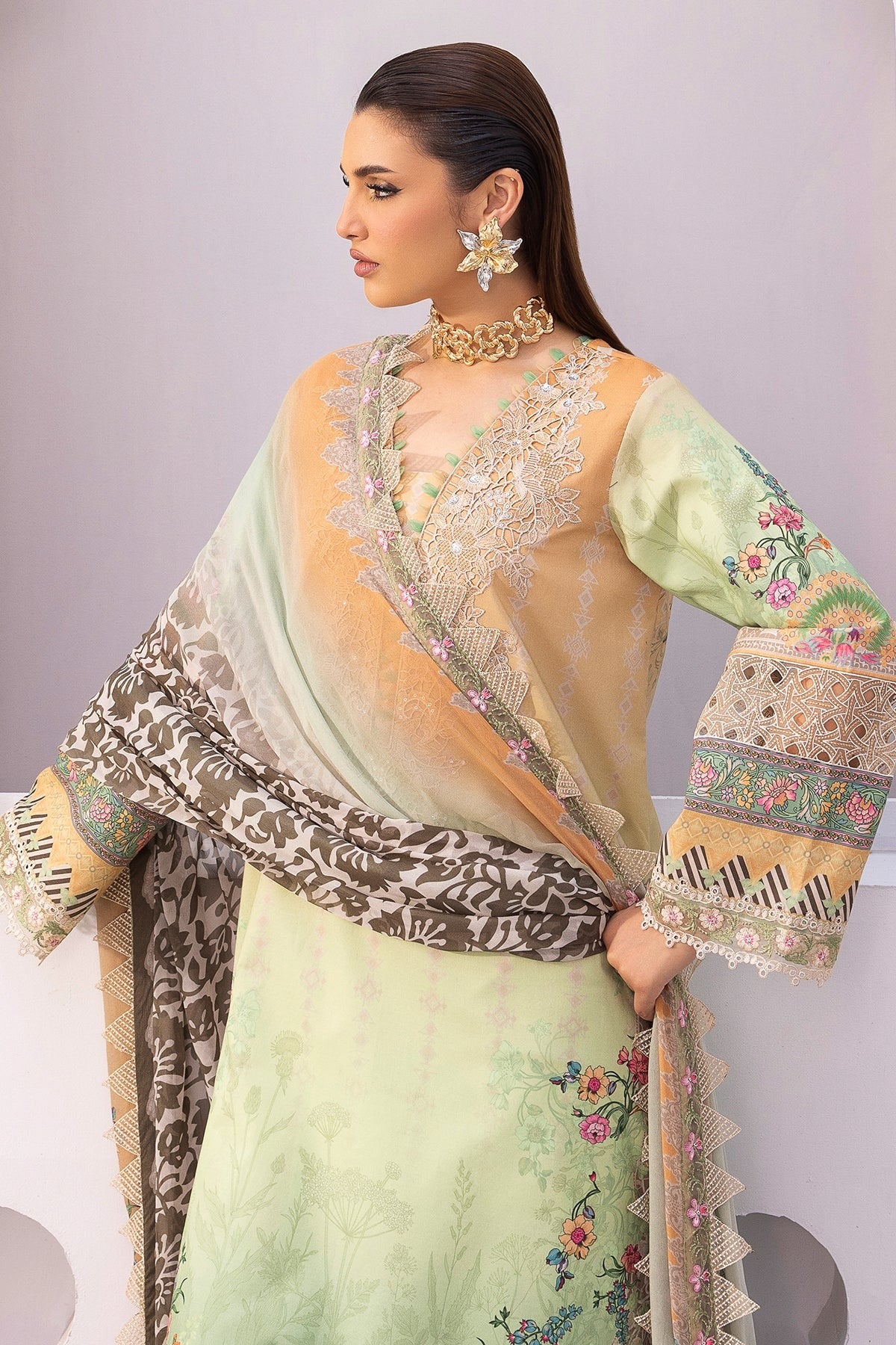 Lawn - Charizma - Embroidered 26 -CRB6-22