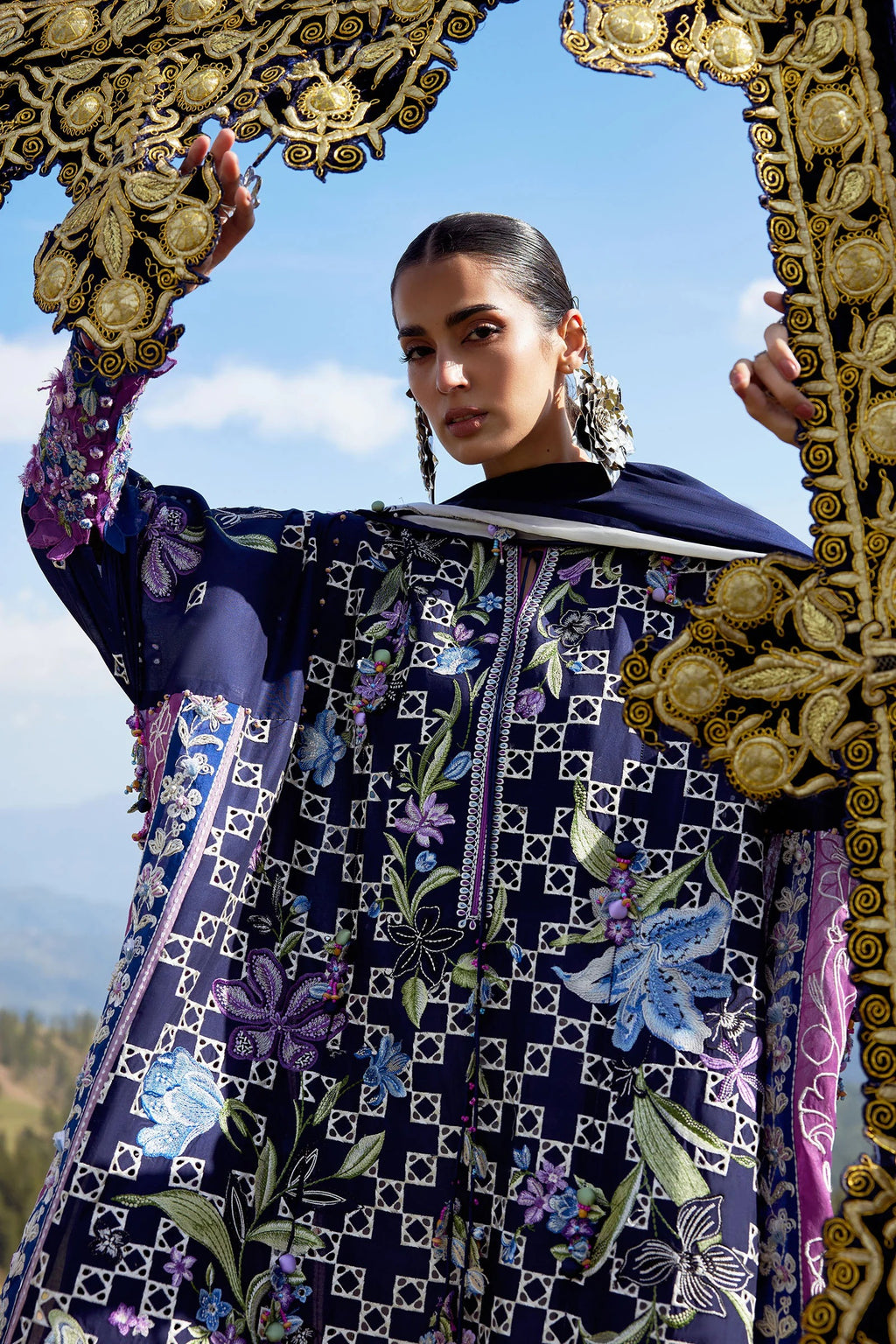 LAWN - ELAN - LAWN 26 - SONAMARG (EL26-09 B)