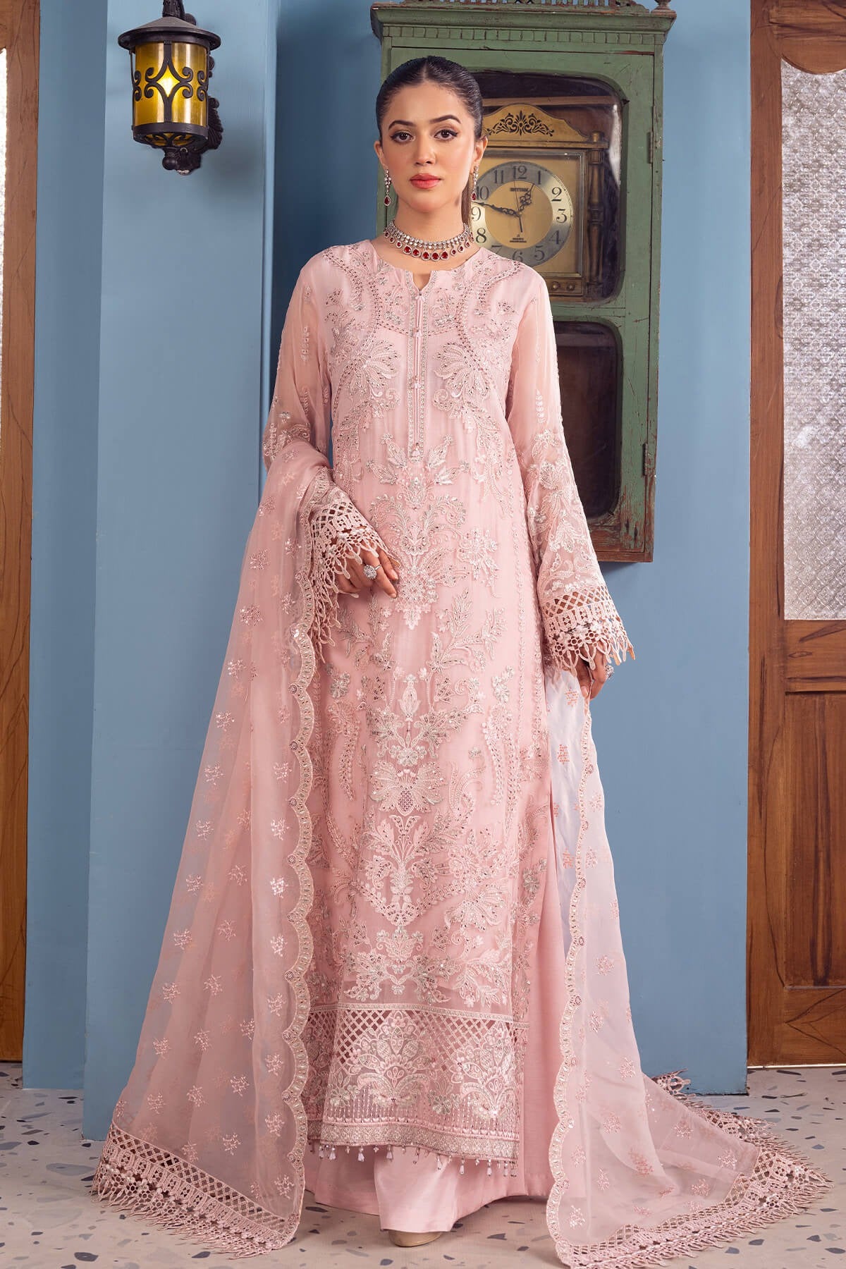 CHIFFON - LAVISH - WIRSA - URBAN EDGE