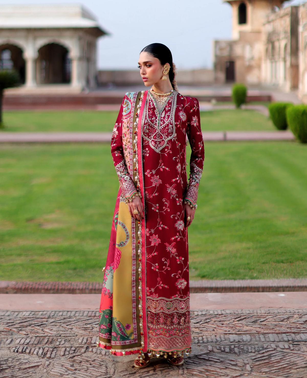 SILK - REPUBLICH  - NEOMA - JAHANAARA