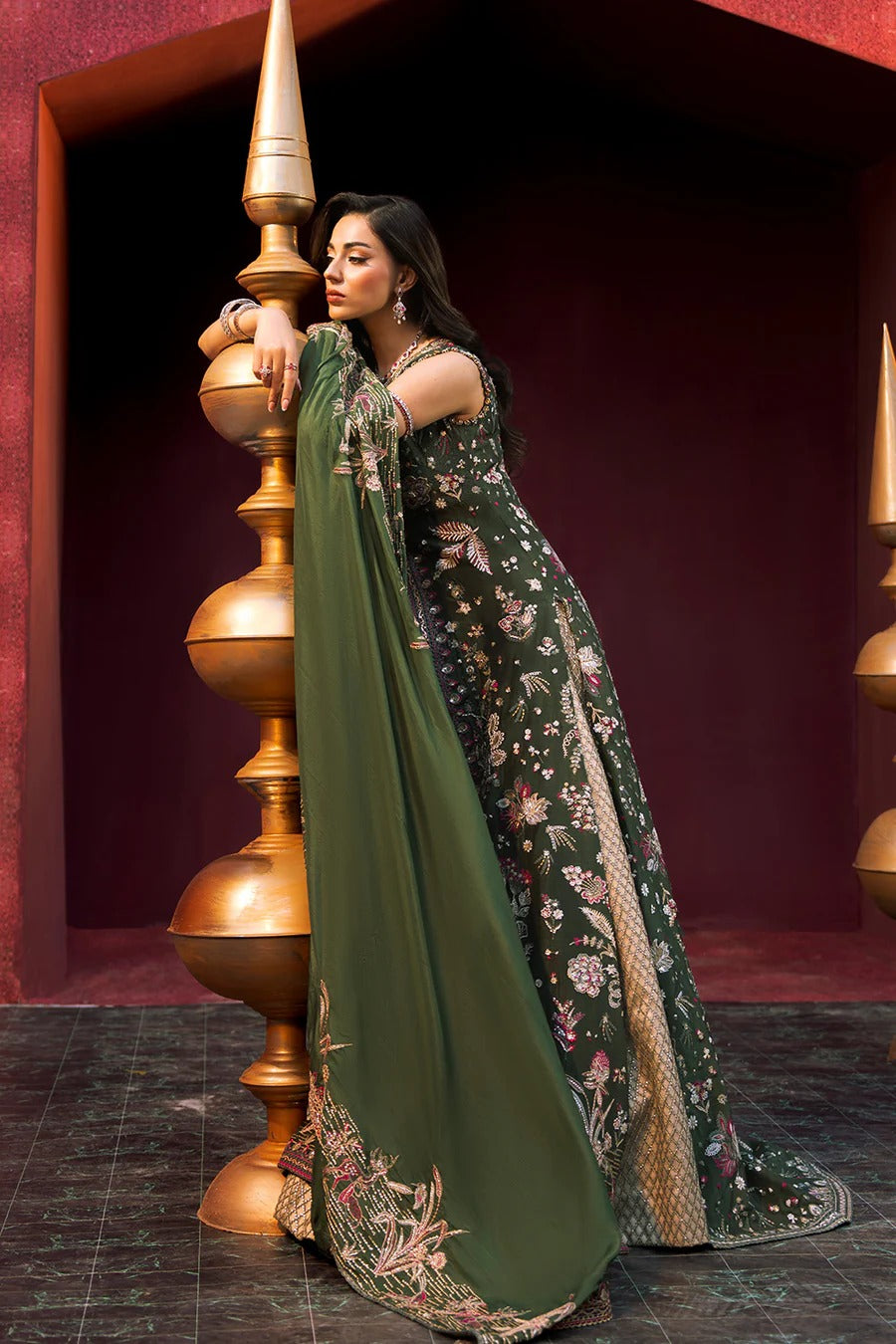 FORMALS - SILK - ZARIYA - ZARMINA - NAWRA - ZB5S044
