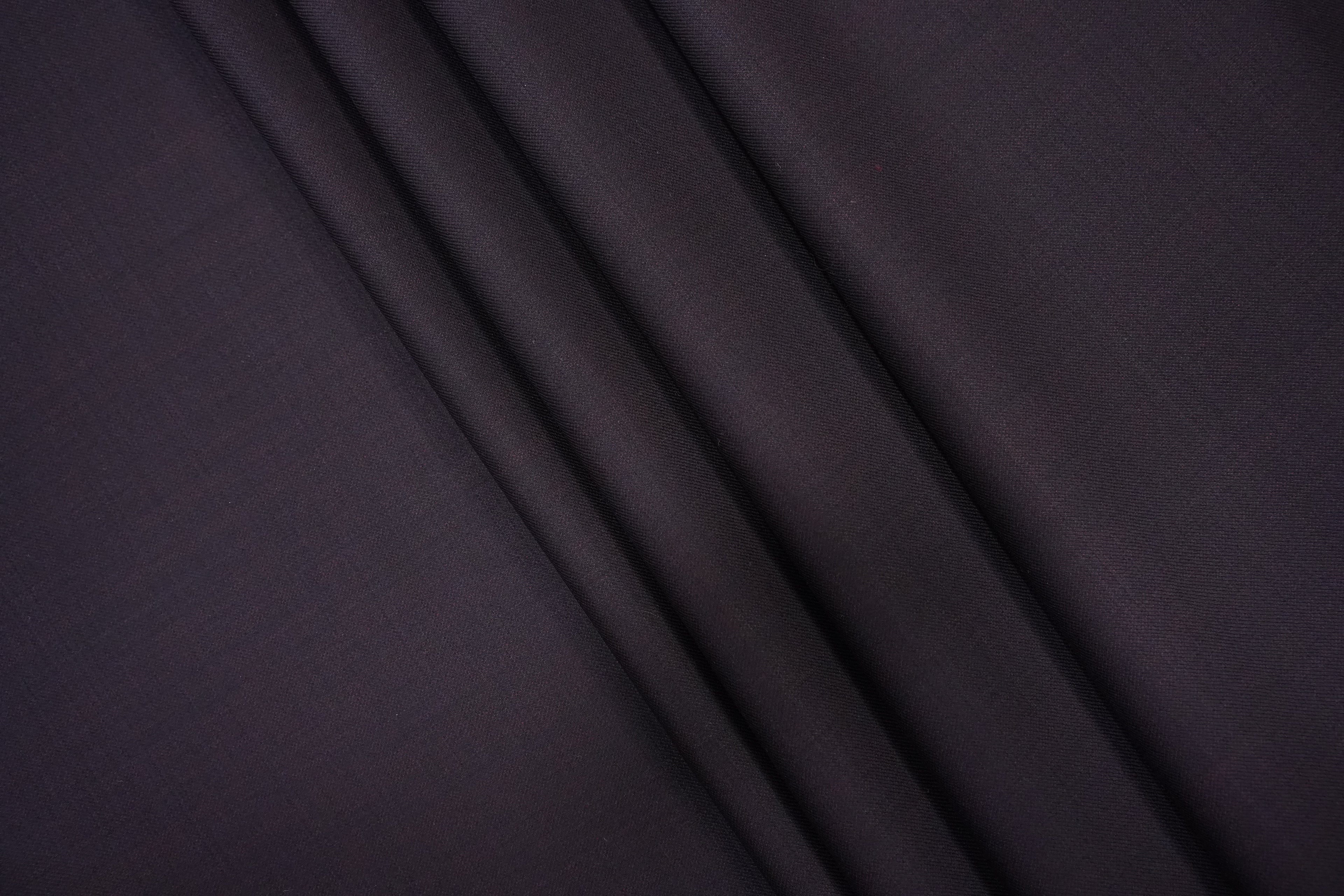 SIGNATURE MEN'S SUITING